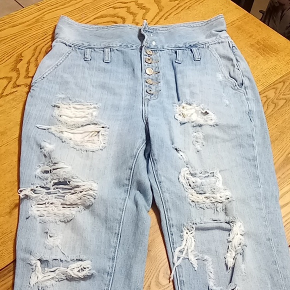 BDG Womens 29 JEANS DENIM Pants BUTTON FLY DISTRESSED Preowned Used Casual Rip
